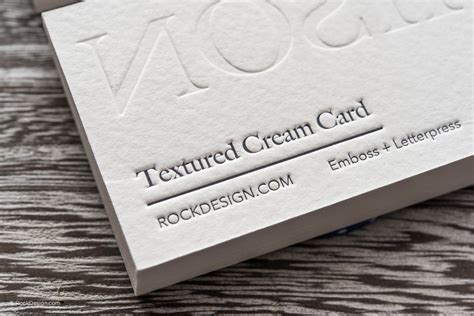 Embossed Logo Calling Card 的图像结果
