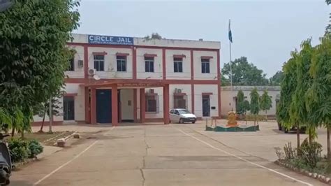 Murder convict gives police a slip from Cuttack hospital