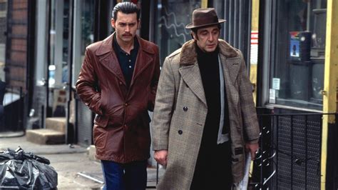 Donnie Brasco - film 1997 - Mike Newell - Captain Watch