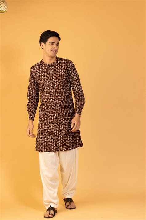 Love In The Air Men's Long Cotton Kurta - Tilohri
