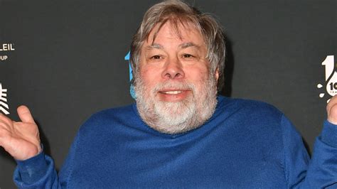 Apple Co-Founder Bizarrely Suggests He And His Wife Were 'Patient Zero ...