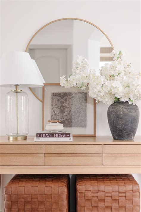Foyer Table Design Ideas
