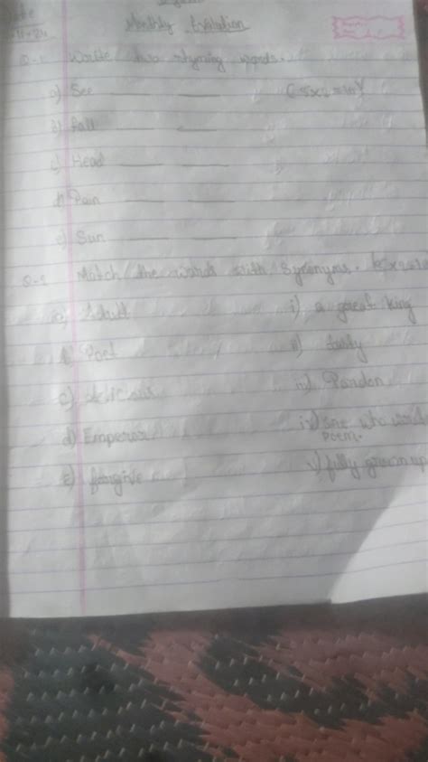 11-240-2Seerhyming words.fallHeadJ PainSunMatch the wardPoetd)