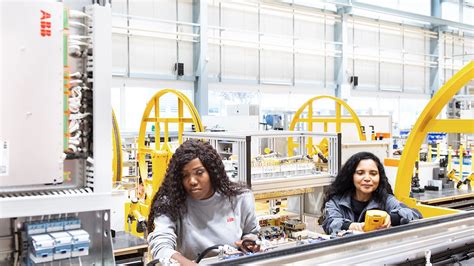 ABB secures $150 million traction contract to power Australia’s QTMP ...