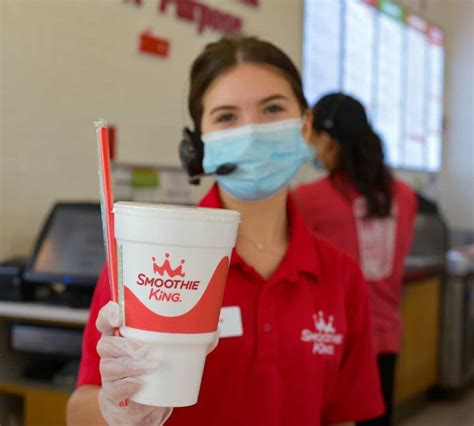 Serving Deliciousness: Exploring the World of Smoothie Shop Franchises ...