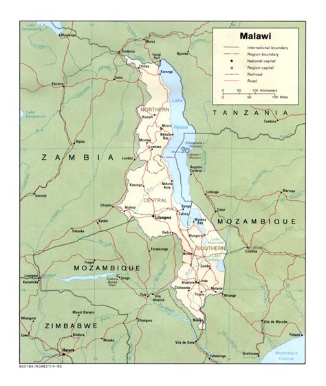 Detailed political and administrative map of Malawi with roads ...