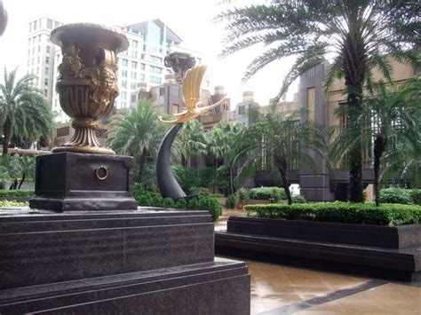 The Taj Mahal of Singapore - Reviews, Photos - Parkview Square ...