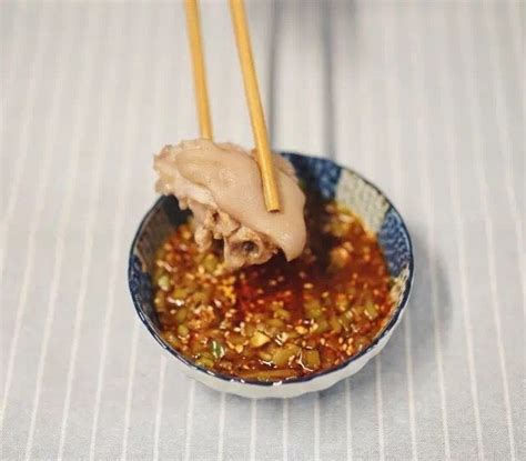 火锅蘸料怎么调最好吃？9款蘸料搭配秘方哪款最适合你？