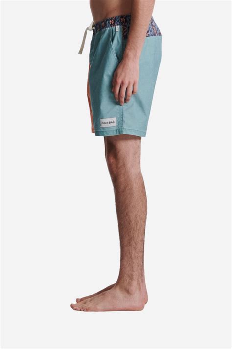 The Critical Slide Society Plain Jane 16" Trunk in Peach