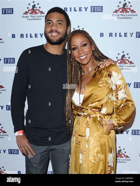 Holly Robinson Robinson James Peete