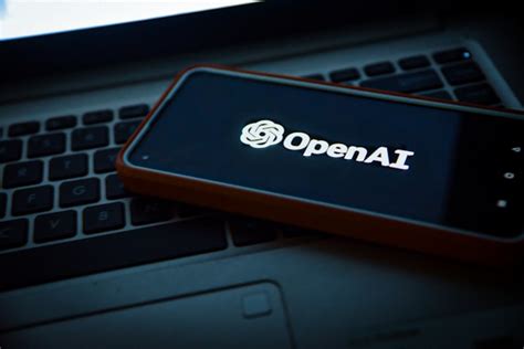 OpenAI付费企业用户破300万!韩国成ChatGPT"第二增长极" 营收剑指127亿美元