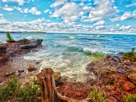 MichaelPocketList: Lake Superior in presque isle state park in ...