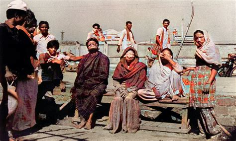 Give Free Treatment To Bhopal Gas Tragedy Victims Suffering From Cancer ...