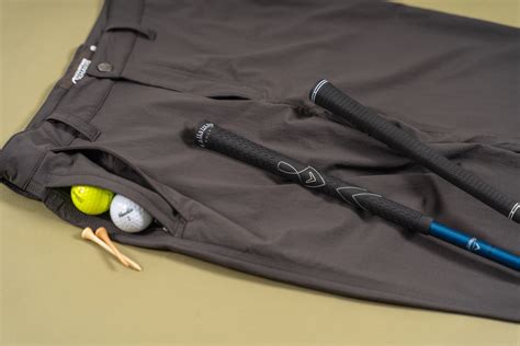 What Color Shirt Goes with Khaki Pants? | Mountain Khakis