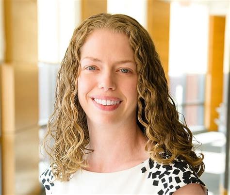 How to Change : Milkman, Katy, Duckworth, Angela: Amazon.in: Books