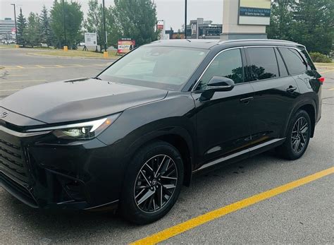 CALGARY TO EDMONTON PRIVATE LUXURY LEXUS TX (2026) All You Need to Know ...