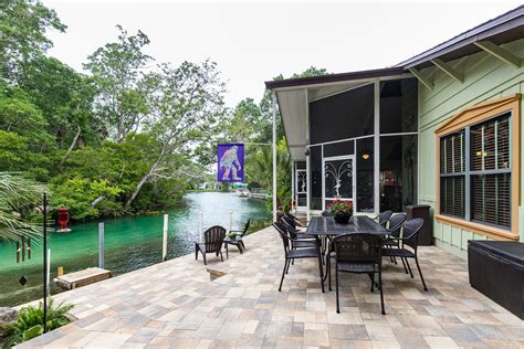 Weeki Wachee Places To Stay | Airbnb