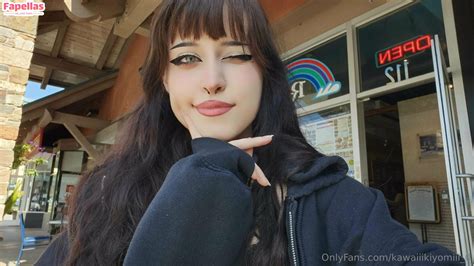 Neko Neko aka Rue Hernandez aka kawaiiineko aka kiyomiii0 aka kiyomiii_0 Nude Leaks OnlyFans ...