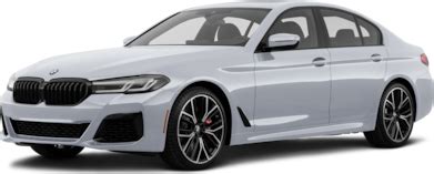 2021 BMW 5 Series Specs & Feature Comparisons | Kelley Blue Book