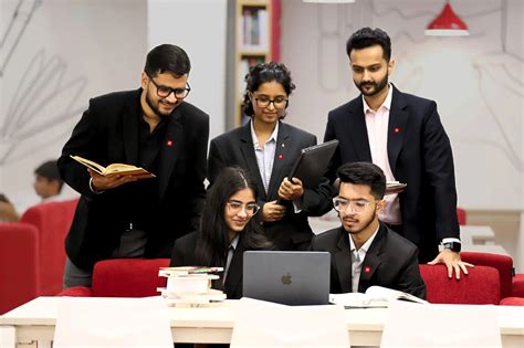 Chitkara Business School | Masters & Bachelors Education in Punjab