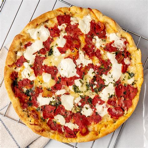 Vicolo Pizza - Goat Cheese with Tomatoes & Fresh Herbs (Corn Meal Crust ...