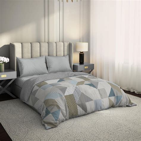 Buy SPACES Solesto Hygro Cotton Printed Double Quilt from SPACES at ...