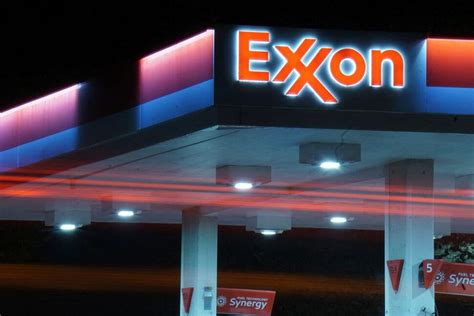 Exxon Explores More Refinery Upgrades as It Hones in on Higher-Value ...