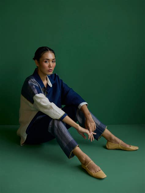 Esha Color-Blocked Co-ord Set - Navy – Manan