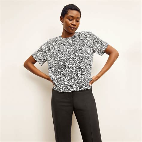 Annika Tee - Washable Silk :: Scribble Print – M.M.LaFleur