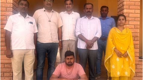 जैसलमेर में ACB की बड़ी कार्रवाई, 1700 रुपये की रिश्वत लेते PHC डाटा ...