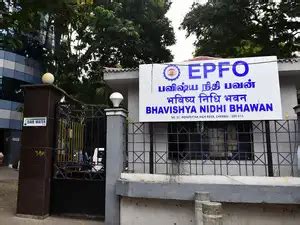 EPFO News: Net new enrollments with EPFO dips to 5.72 lakh in March ...