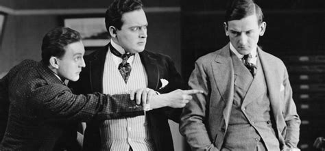 Five Ways To Stem Politics At The Workplace