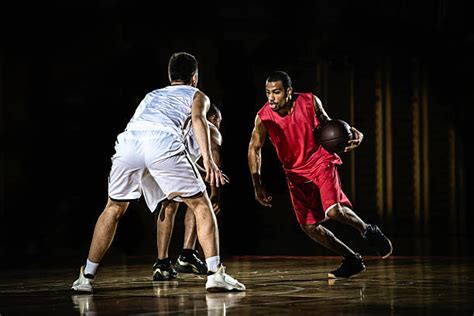 Playing Basketball 的图像结果