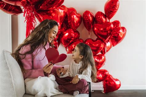Complete Guide To Every Valentine Day Tradition Explained