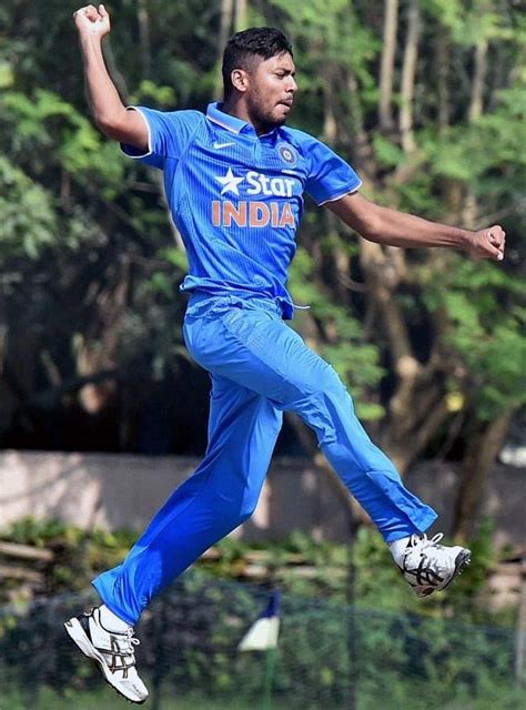 Indias latest bowling prodigy - Avesh Khan