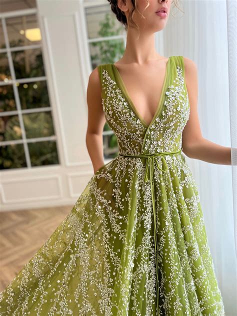 Idyllic Iris Gown | Teuta Matoshi