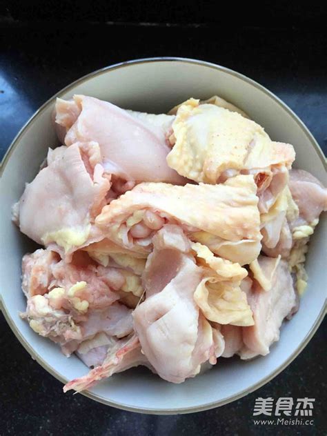 【台湾麻油鸡的做法,台湾麻油鸡的家常做法】美食杰菜谱做法大全