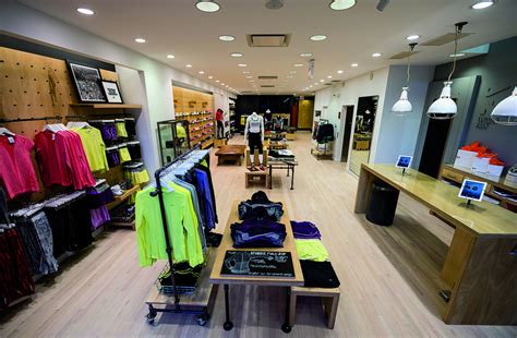 What Is Visual Merchandiser 的图像结果