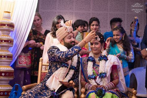 Purna & Trupal | Haryana Bhawan | Mumbai Wedding Photography | Mazel ...