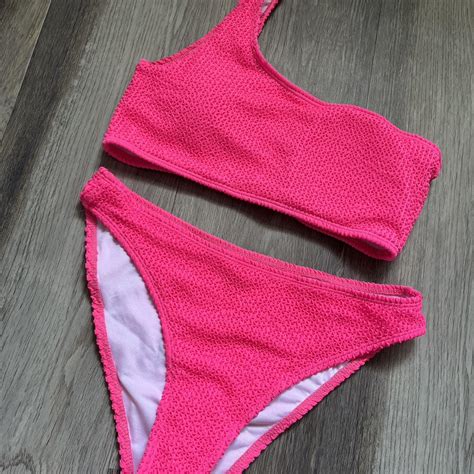 SHEIN Women's Pink Bikini-and-tankini-bottoms | Depop