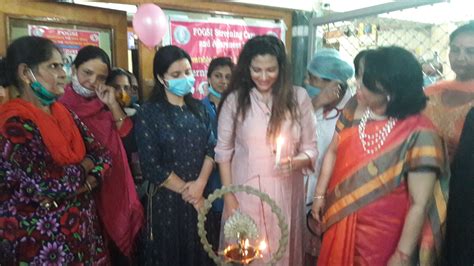 विश्व महिला दिवस पर मेहर वैश्य नर्सिंग होम हॉस्पिटल में चलाया गया जांच ...