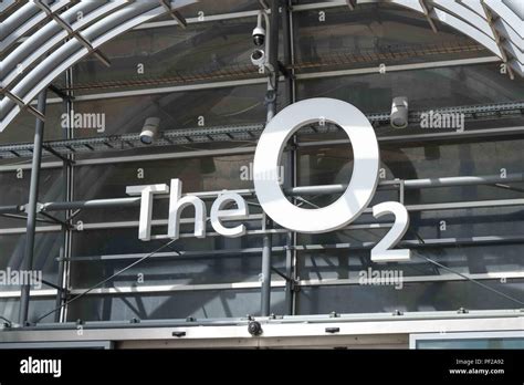 O2 Arena Sign 的图像结果