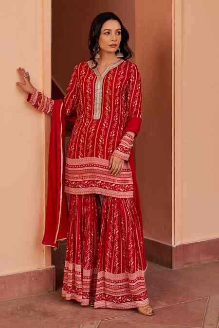 Buy Red Georgette Embroidery, Sequins, Cut Floral Stripe Print Kurta ...