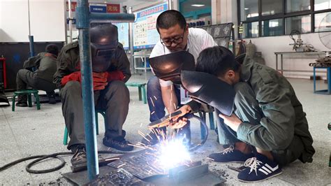 辽宁工业大学2022年国际焊接工程师培训工作圆满结束-材料科学与工程学院