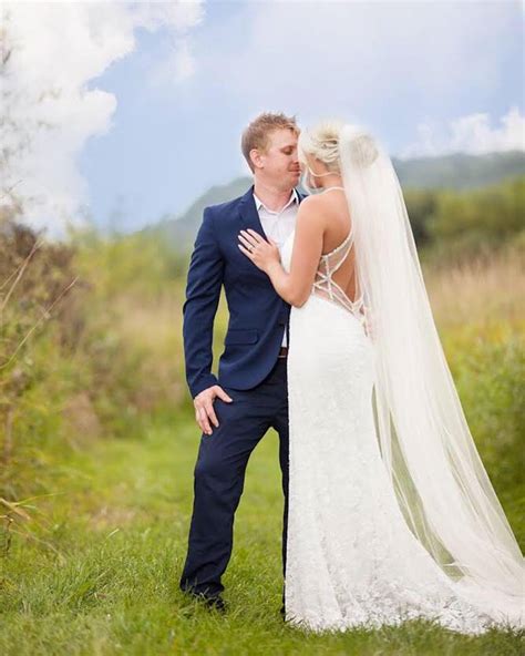VENDOR SPOTLIGHT | VERA'S HOUSE OF BRIDALS | Madison Wedding Gown Boutique