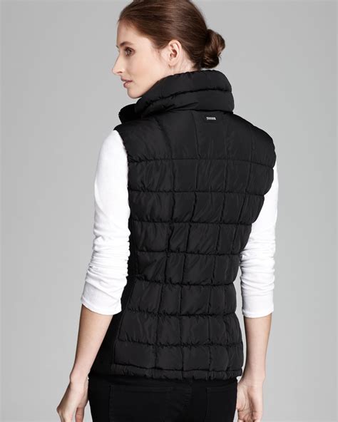 Black Puffer Vest Women's at Vaughn Gurule blog