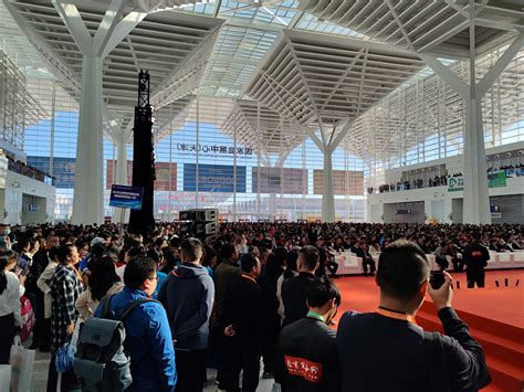 第76届中国教育装备展在重庆隆重举行-公司新闻-巨力教育器材有限公司
