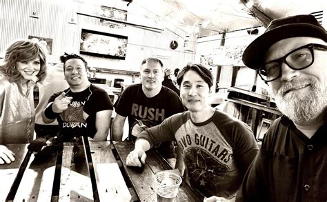 The Sugar Bombs Live at Mahoneys, Mahoney's Texish Bar & Restaurant ...