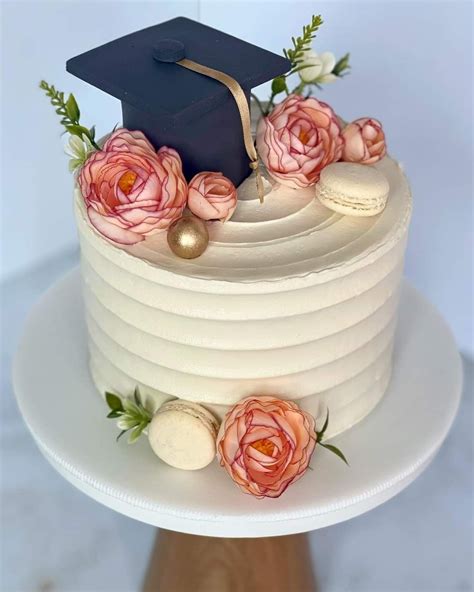 Image result for Graduation Cake Design