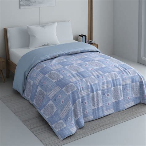 Buy Spaces Geostance Printed Single Winter Quilt - 218 X 150 Cm from ...